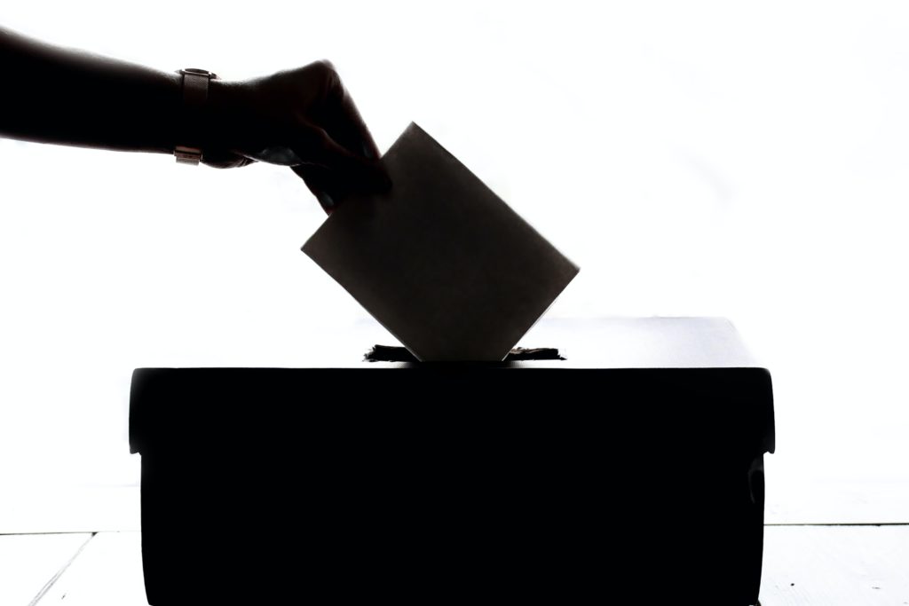 Prazo para atualização de filiados aos partidos políticos termina na próxima segunda-feira
