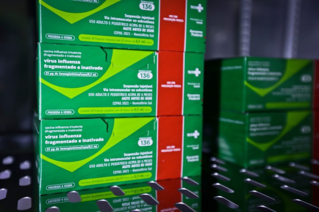 Vacinação contra a influenza começa na próxima segunda