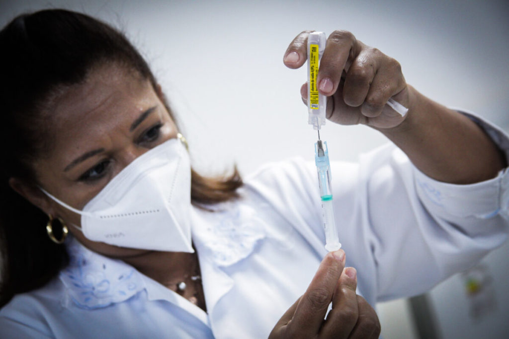 GDF inicia a aplicação da vacina da Pfizer/BioNTech