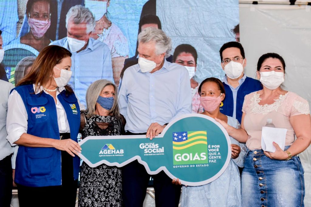 Caiado lança Goiás Social, programa de ajuda a famílias em situação de vulnerabilidade