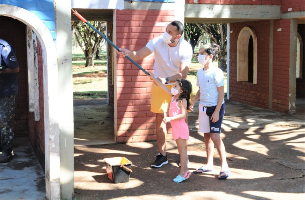 Após revitalização, Castelinho do Parque da Cidade ganha novas cores