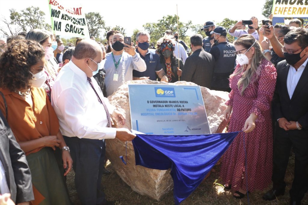 Governo Ibaneis inicia as obras do primeiro hospital oncológico do DF