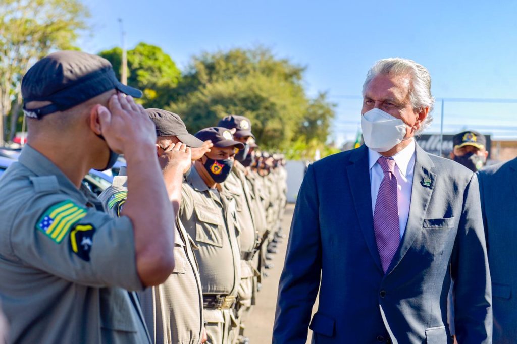 Caiado inaugura 45° Batalhão de Polícia Militar e entrega 36 viaturas, em Aparecida de Goiânia