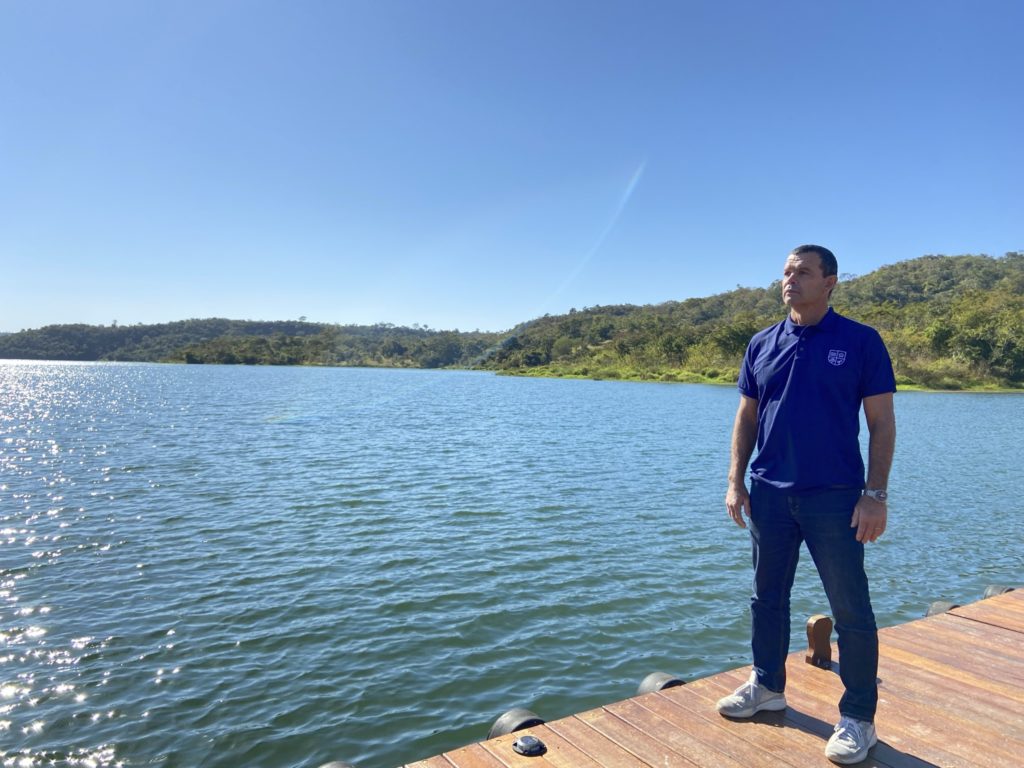 Em Abadiânia, Torben Grael destaca cenário deslumbrante do Lago Corumbá IV: “Perfeito para esportes náuticos”