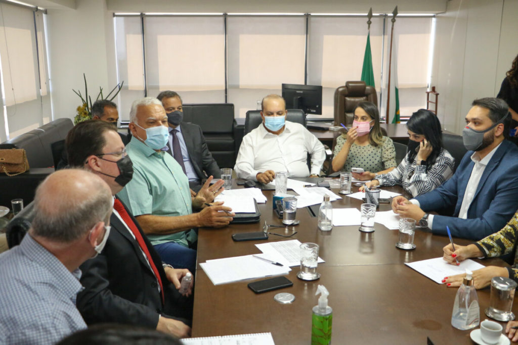 Governo Ibaneis anuncia pacote milionário e contratações para impulsionar a saúde do DF