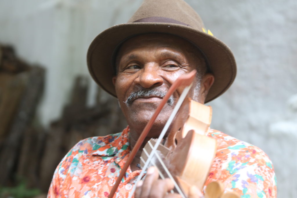 2º Encontro de Rabecas acontece online, com artistas do DF e a presença do mestre Luiz Paixão