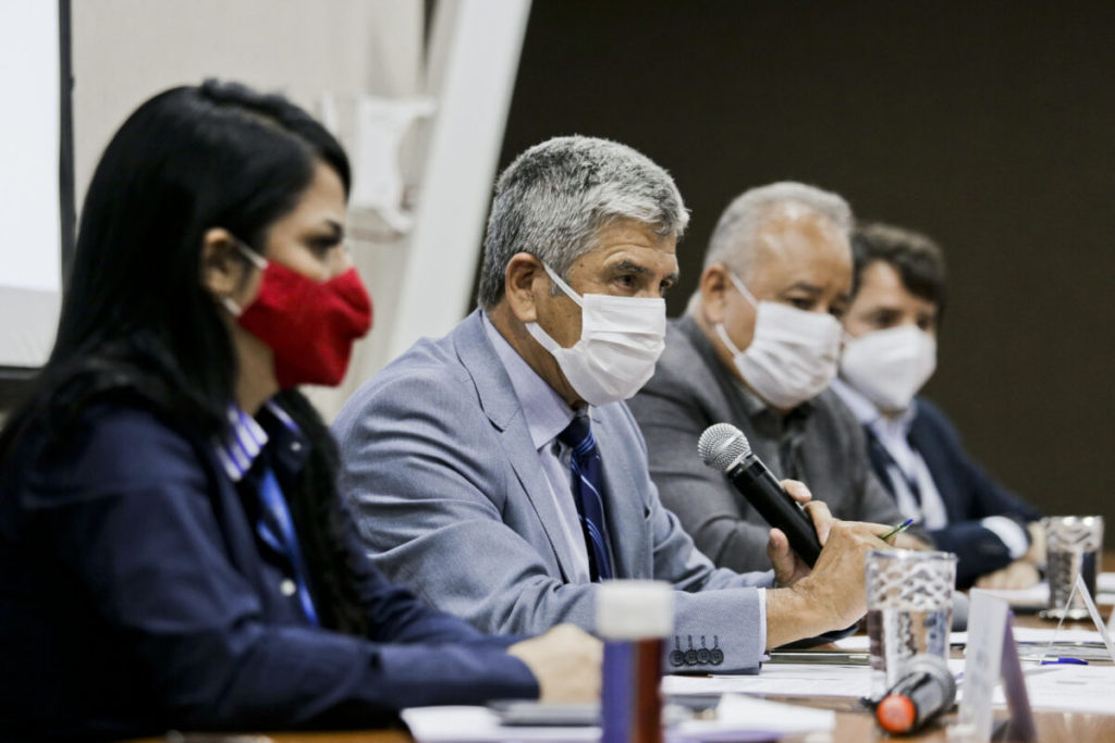 Distrito Federal mantém vacinação contra à Covid-19 a adolescentes de 14 a 17 anos