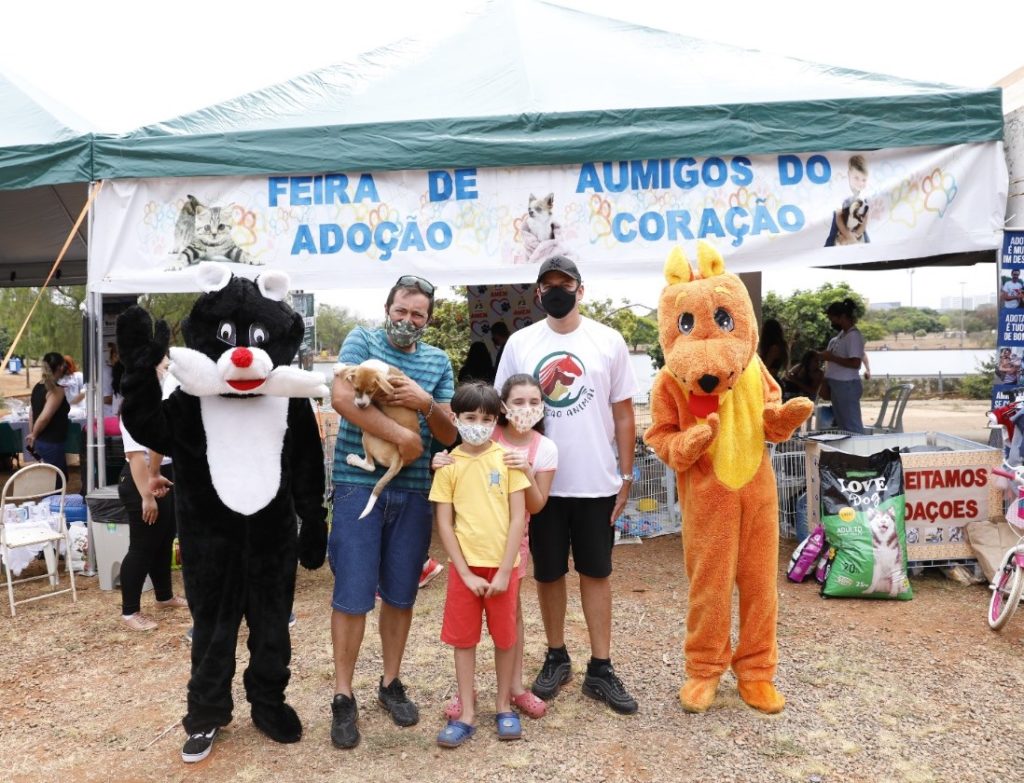 Rede de Proteção Animal do DF movimentou o Parque da Cidade com evento pet
