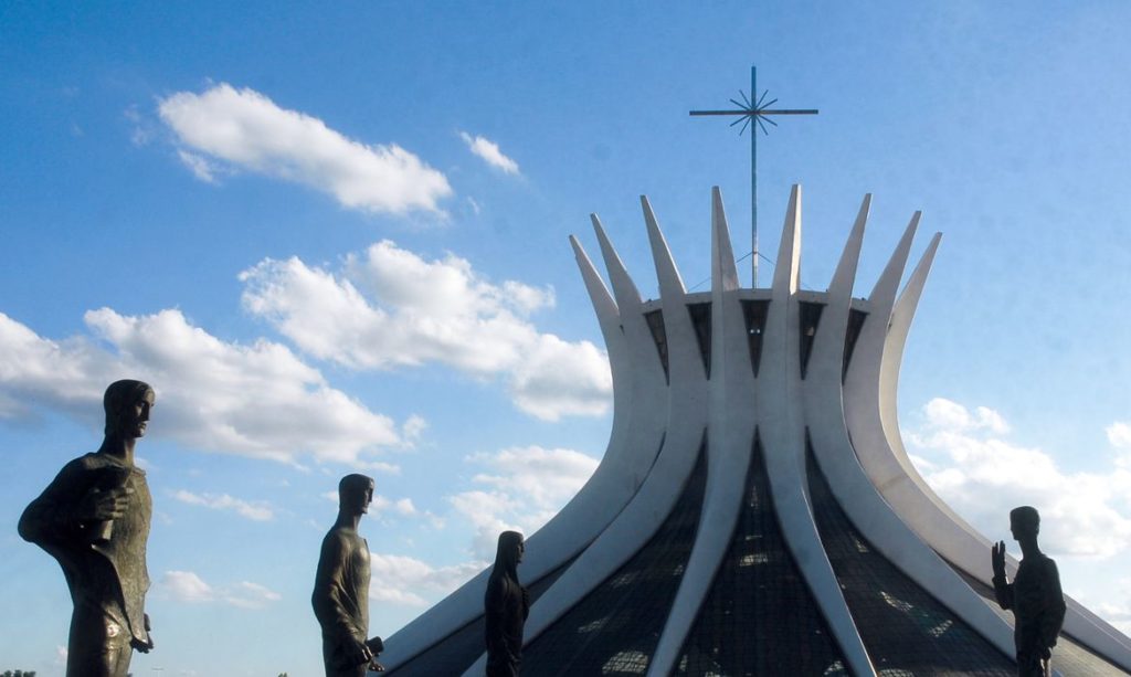 Catedral de Brasília celebra 55 anos com programação especial e shows