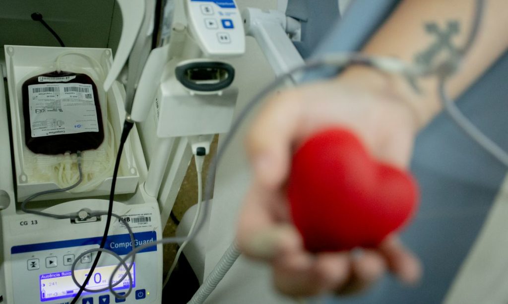 Hemocentro de Brasília promove coleta de sangue na Esplanada dos Ministérios