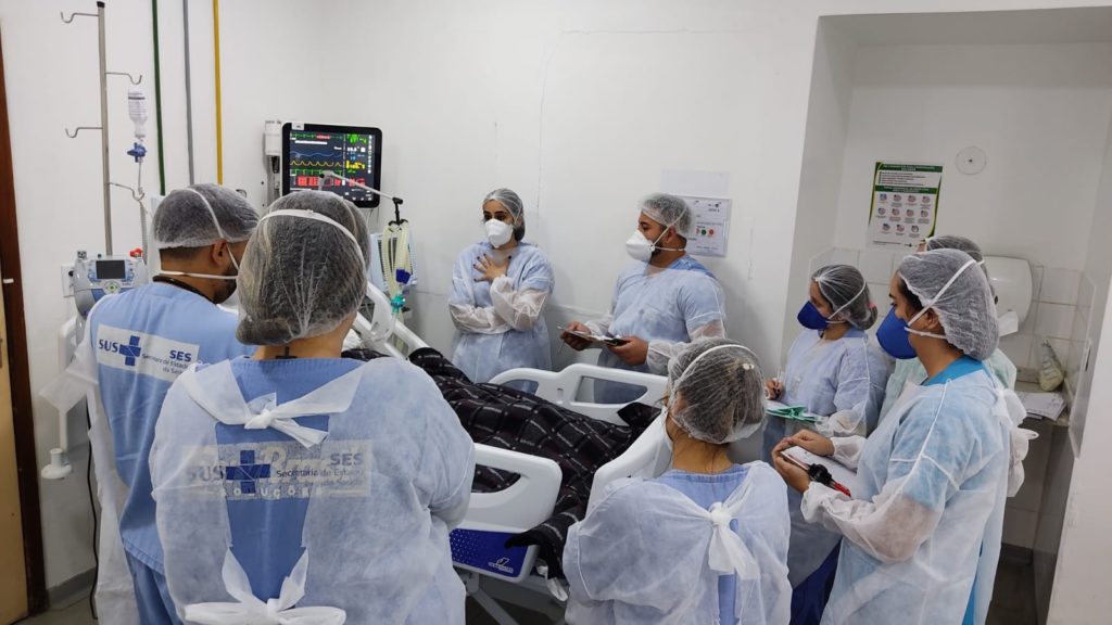 Round Multidisciplinar na UTI do Hospital Estadual de Formosa auxilia na recuperação de pacientes