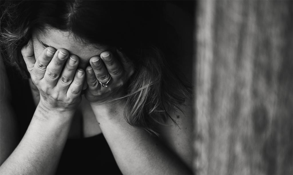 40% das brasileiras não sabem que tipo de profissional procurar em caso de problemas de saúde mental, diz estudo