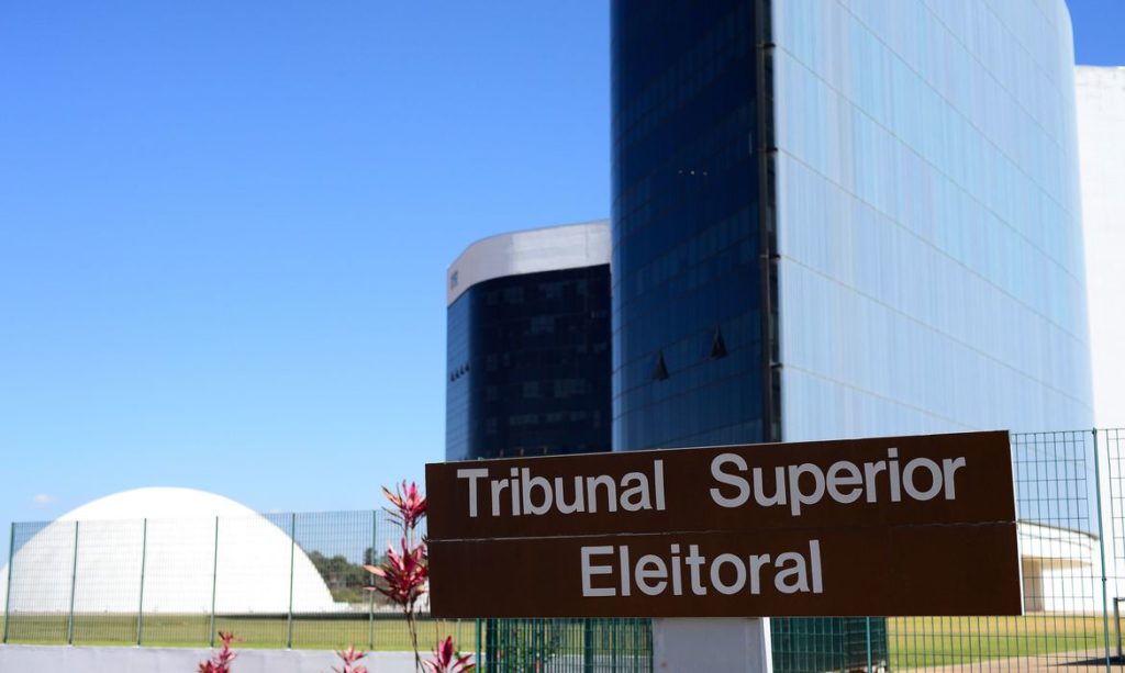 Governadores reúnem-se com ministros do STF para tratar de ICMS