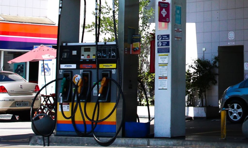 Cade instaura processo sobre conduta do mercado de combustíveis no DF