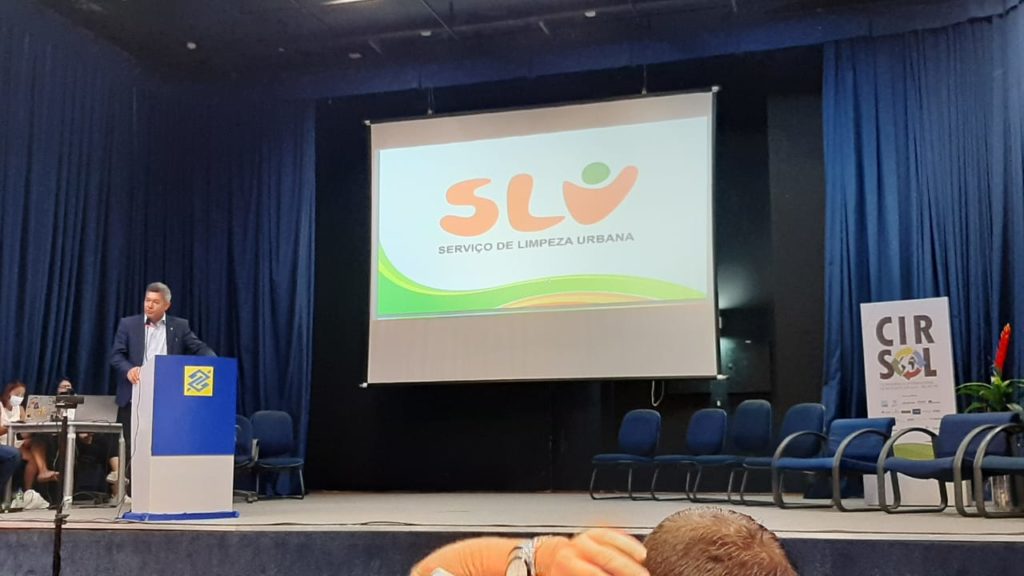 Brasília é destaque em conferência internacional de resíduos sólidos