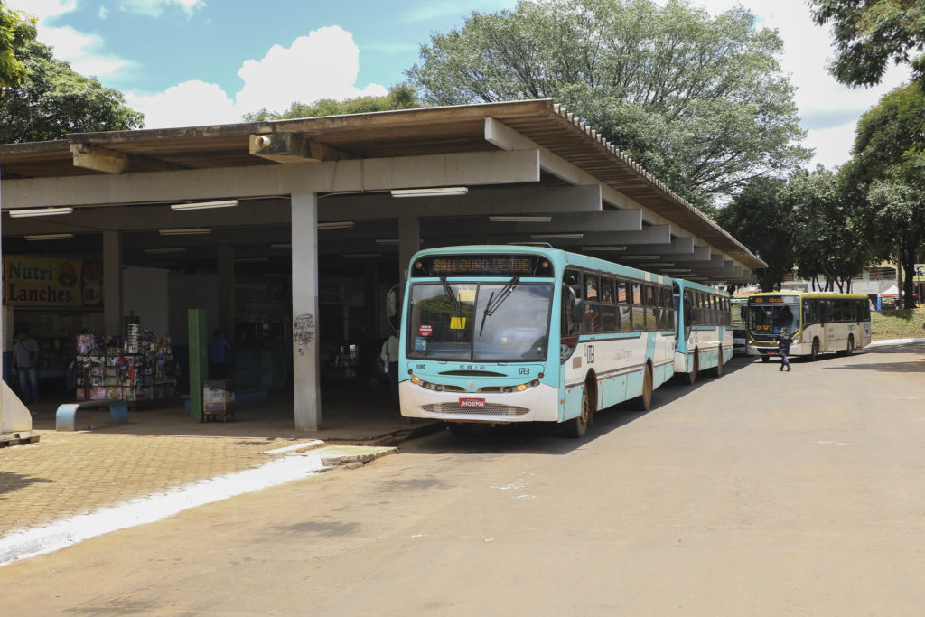 Governo Ibaneis reduz ICMS do diesel para empresas de transporte coletivo