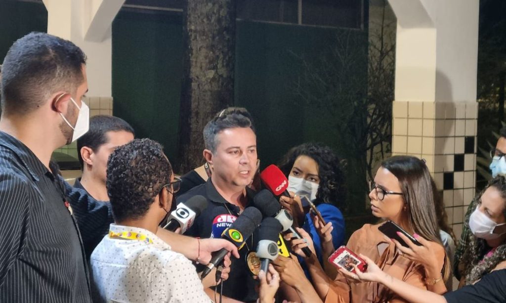 Tentativa de latrocínio: Polícia Civil prende suspeitos de esfaquear jornalista em Brasília