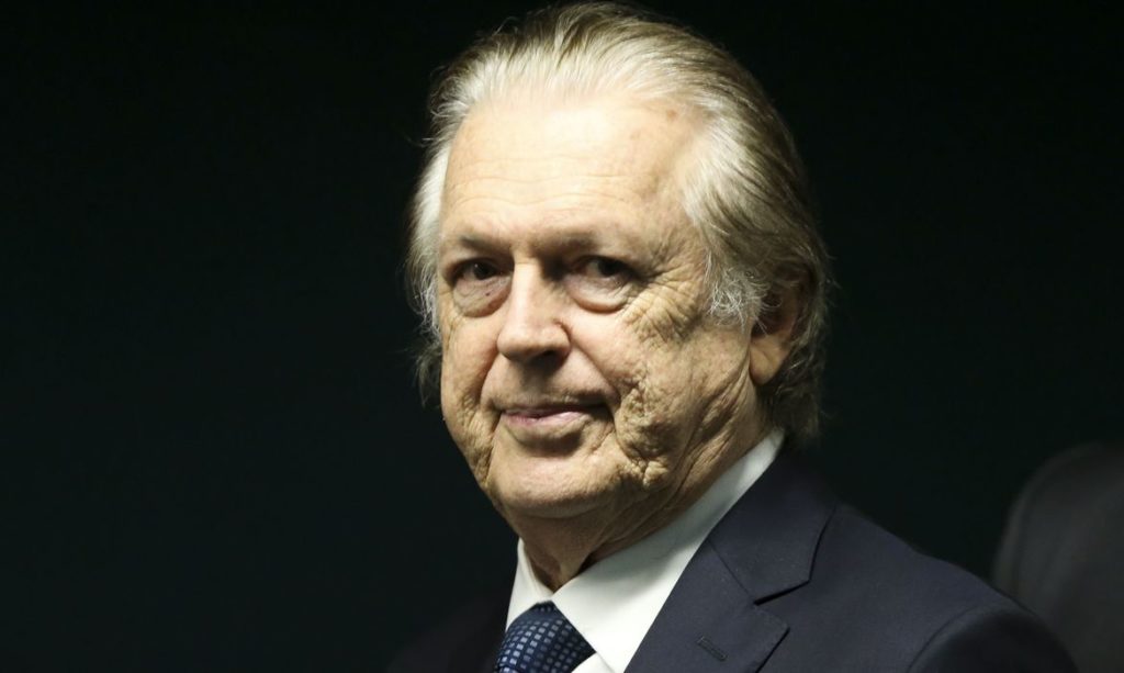 União Brasil indica Luciano Bivar como pré-candidato à presidência