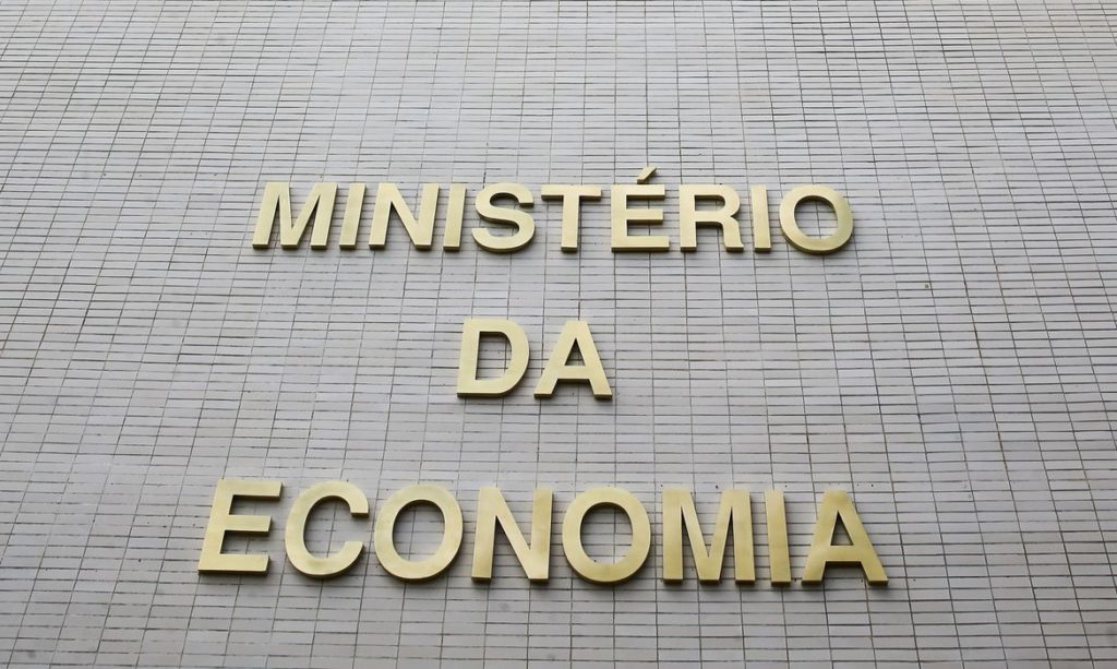 Governo Bolsonaro vai leiloar 20 imóveis em 9 estados e no Distrito Federal