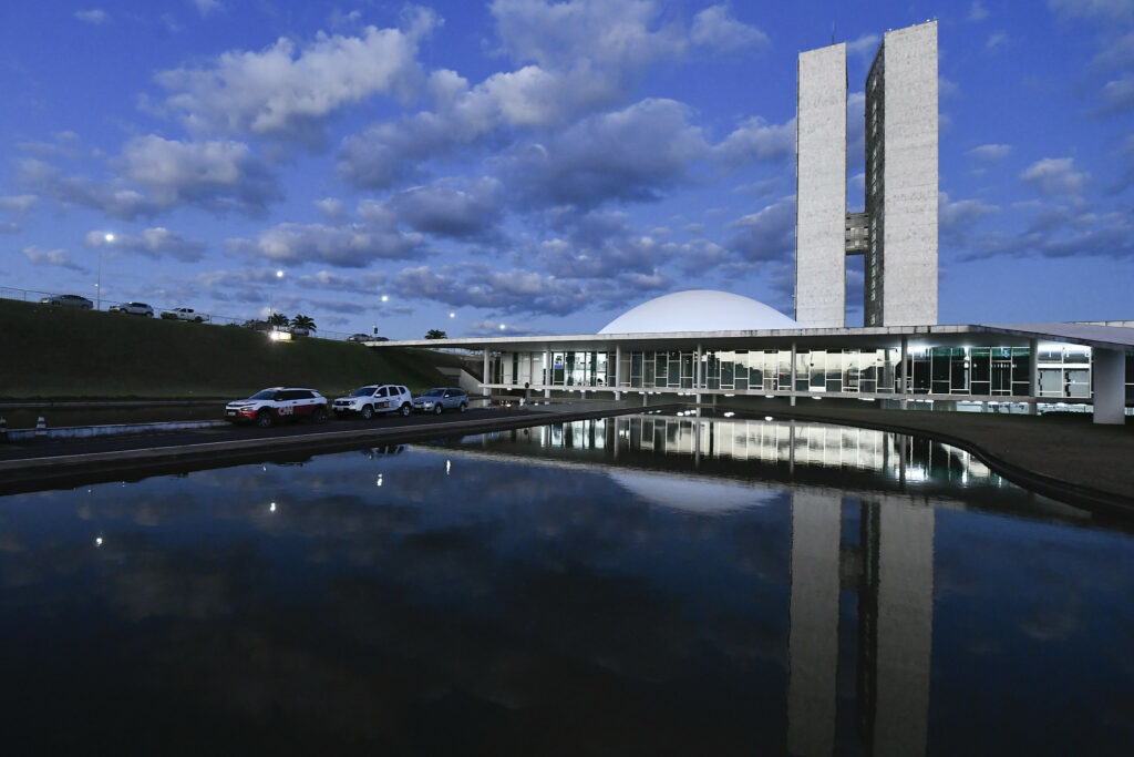 Lideranças do Congresso preveem derrubada de veto à desoneração da folha