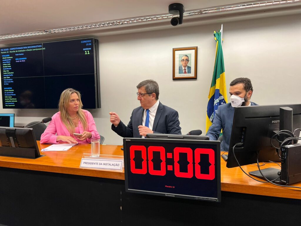 Instalada a Comissão especial para tratar PEC que estimula competitividade de biocombustíveis