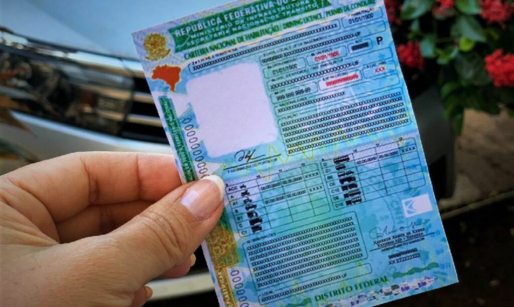 Conheça as novas regras para tirar ou renovar a CNH em 2023