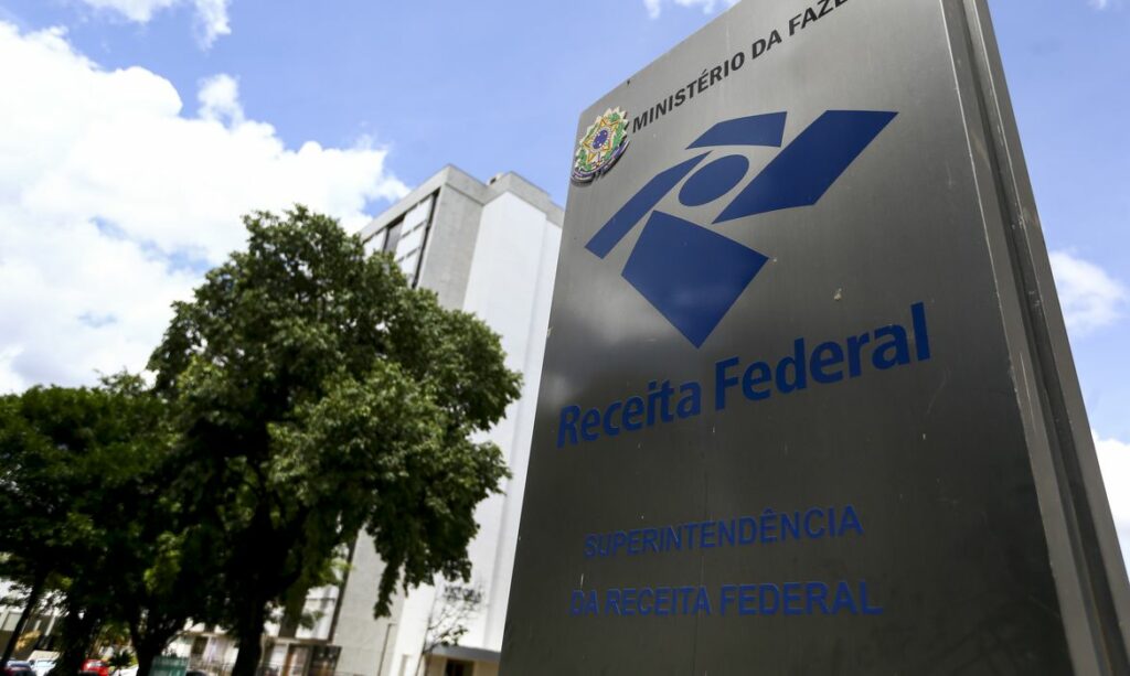 Governo autoriza concurso com 699 vagas para a Receita Federal
