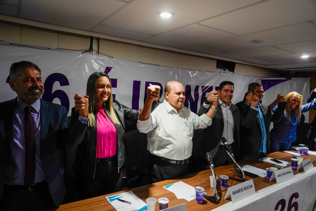 Mais um partido, o Agir 36, declara apoio à reeleição do governador Ibaneis
