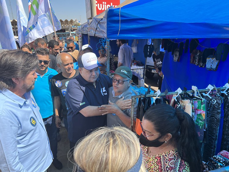 Ibaneis Rocha reforma 22 feiras e regulariza mais de mil boxes em todo o Distrito Federal