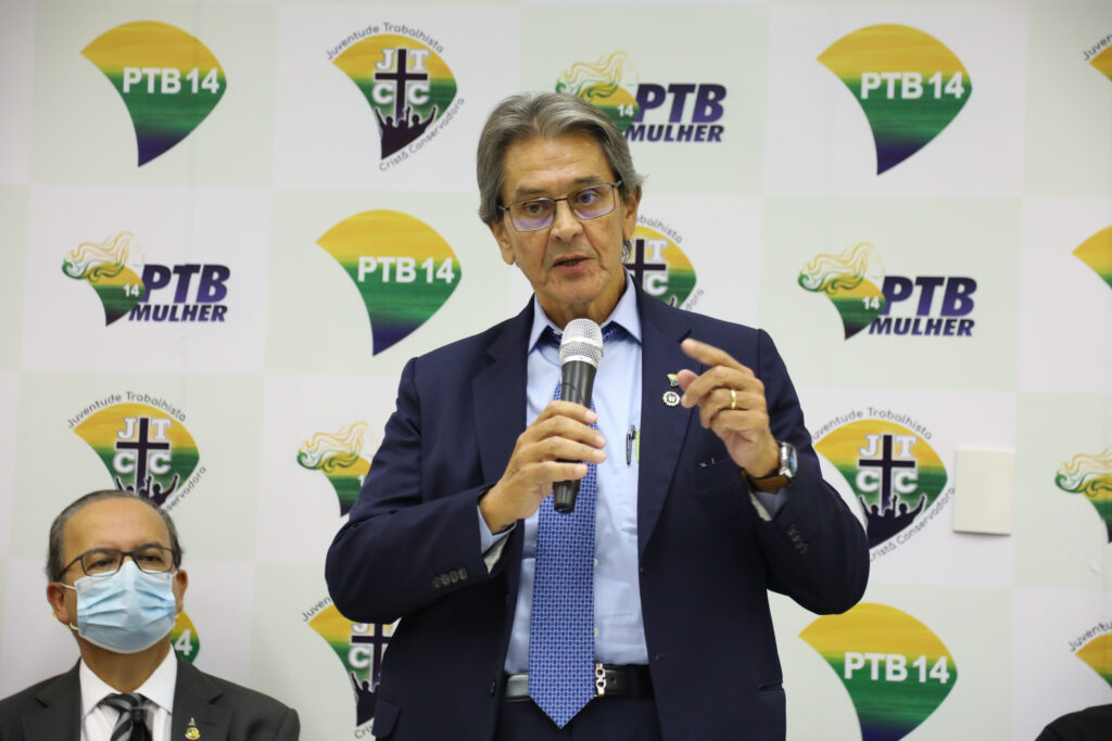 Roberto Jefferson diz que TSE golpeia sua candidatura à Presidência