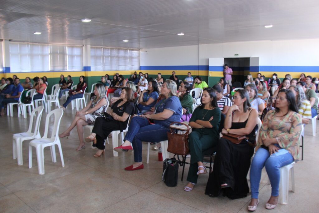Prefeitura de Águas Lindas realiza capacitação para o programa de Educação Precoce