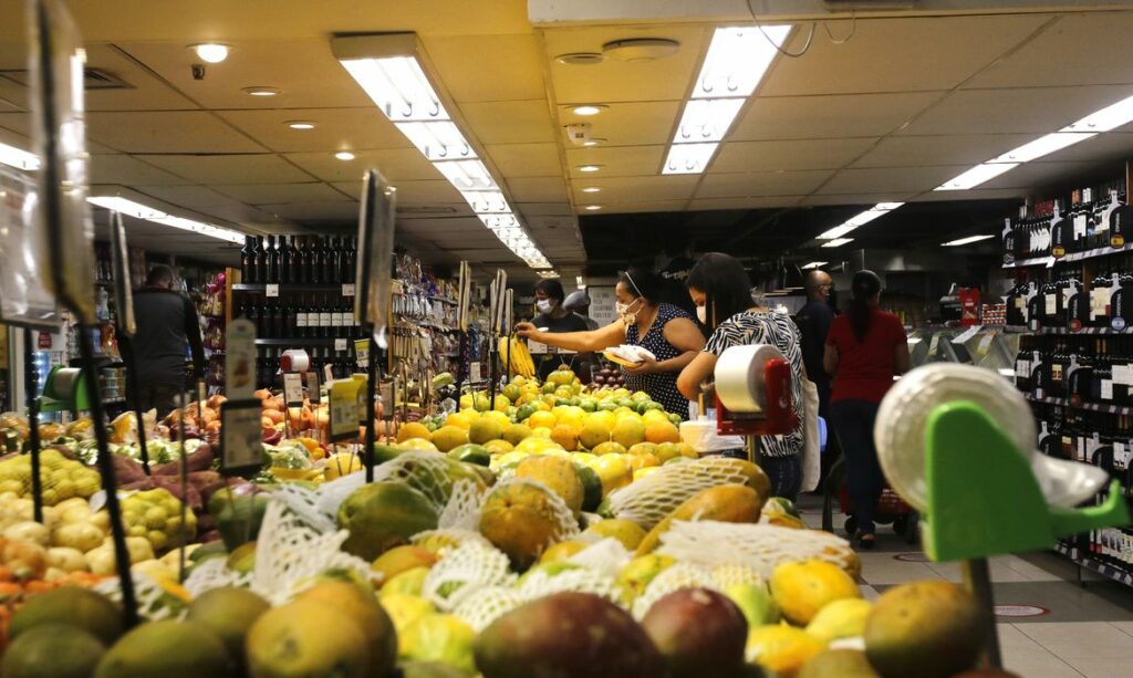 Inflação: IPCA-15 de fevereiro registra aumento para 0,78%