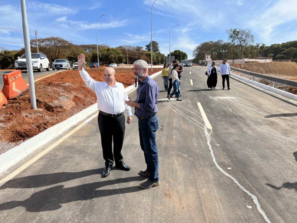 Ibaneis anuncia liberação do segundo viaduto da ESPM na segunda-feira