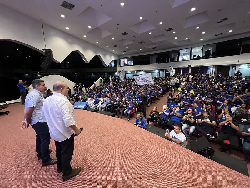 Eleições 2022 | Ibaneis visita o Cruzeiro e anuncia investimentos para a cidade