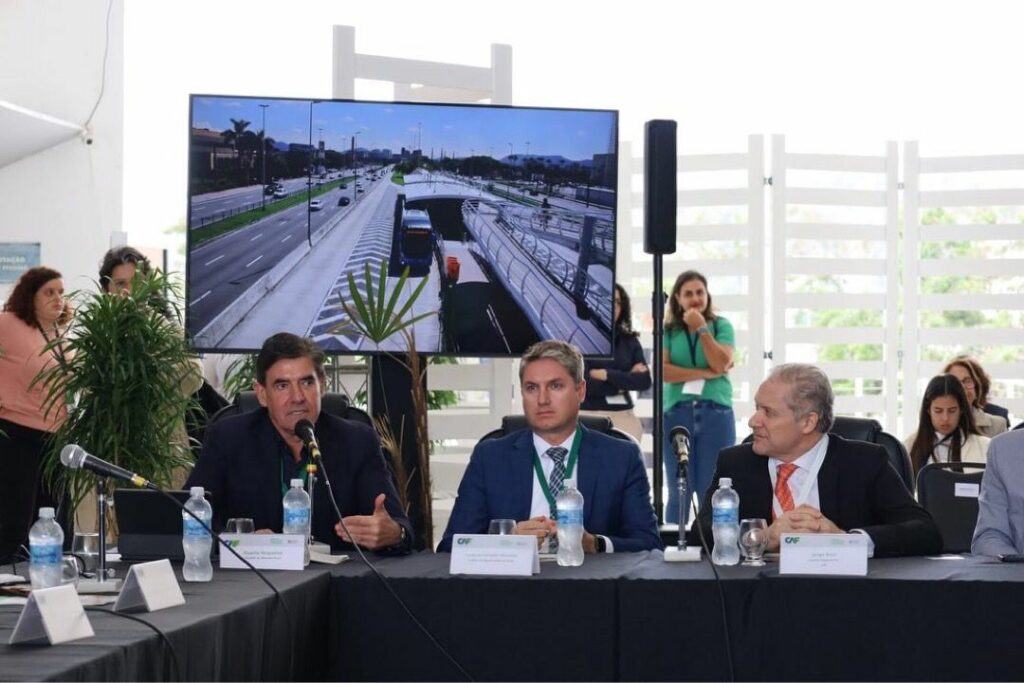 Prefeito Lucas Antonietti assina acordo Internacional para obras de infraestrutura e ações com planejamento sustentável
