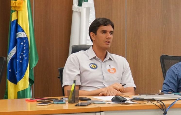 Em convenção, MDB confirma Prudente à reeleição e apoio a Celina