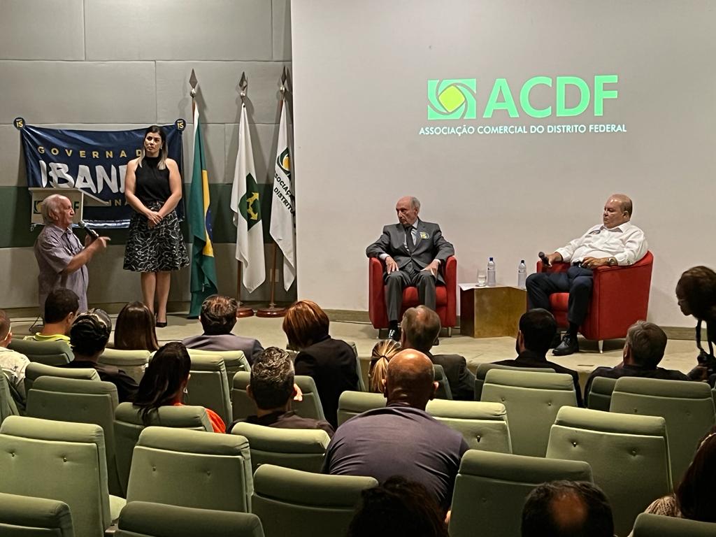 Em sabatina na ACDF, Ibaneis Rocha destaca transformação do Setor Comercial Sul