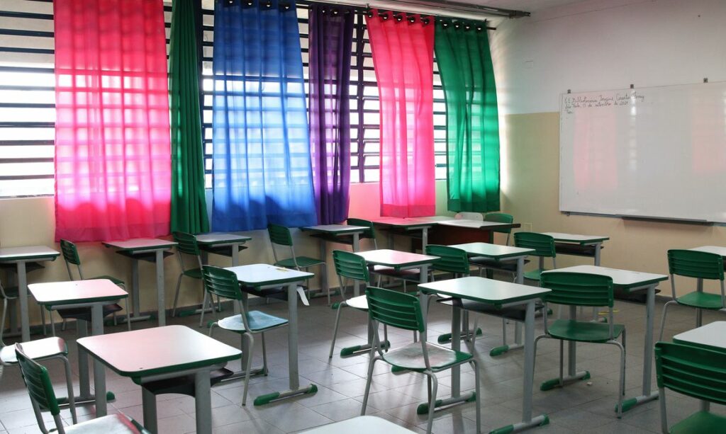 Calendário Escolar 2025 é divulgado; aulas iniciam em 10 de fevereiro