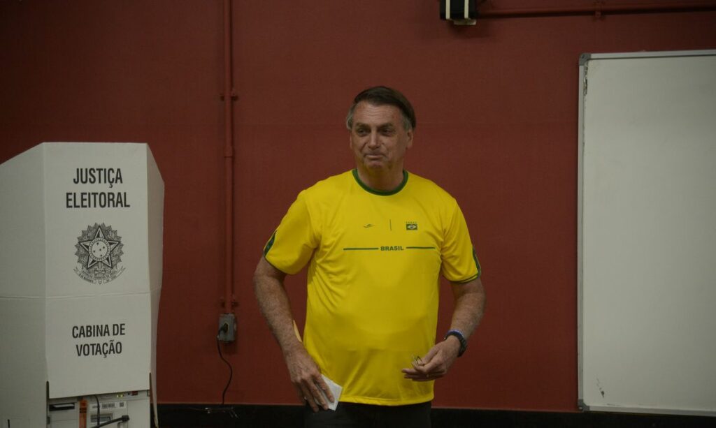 ELEIÇÕES 2022 | Bolsonaro pede que apoiadores mantenham o foco no segundo turno