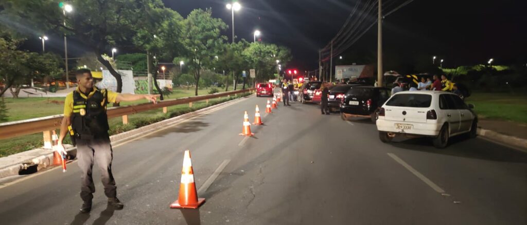 Taxa de licenciamento para veículos do Distrito Federal vence a partir do dia 13