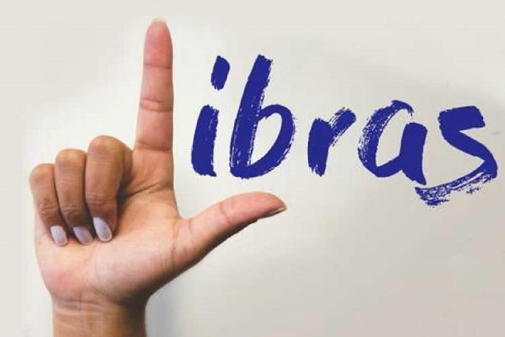 Projeto oferece 1.040 vagas gratuitas para formação de intérprete de libras