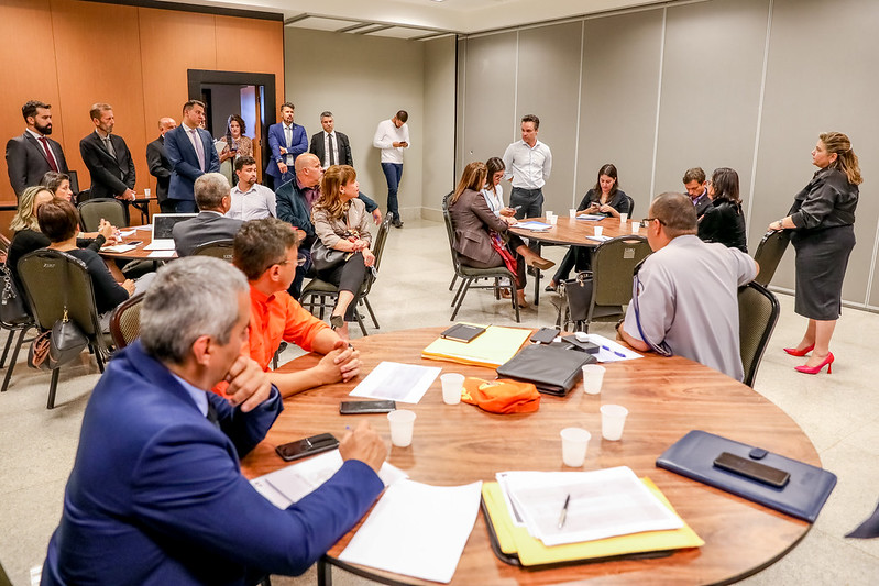 Planejamento de GDF para os próximos quatro anos é discutido em reunião