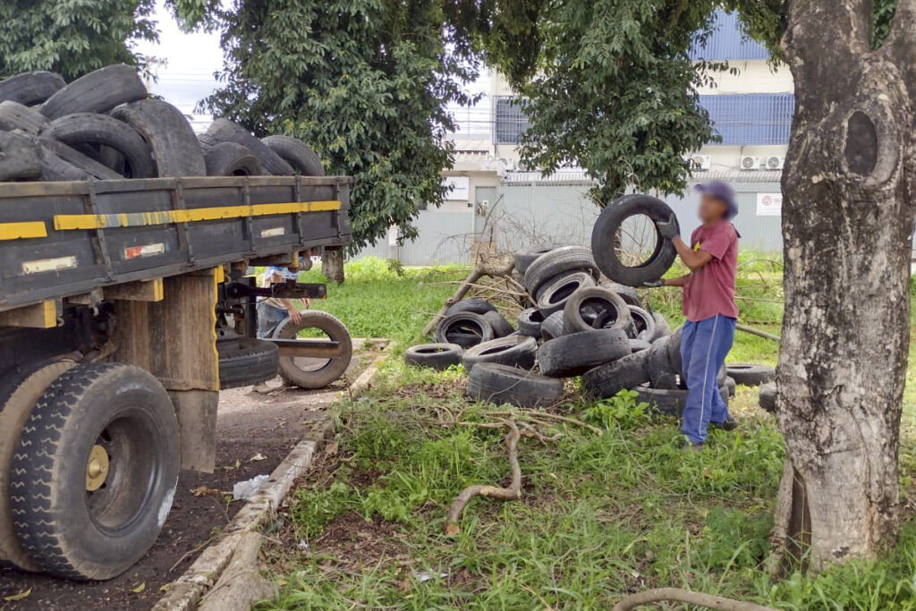 GDF Presente recolhe 300 pneus no SAAN para combater o Aedes aegypti