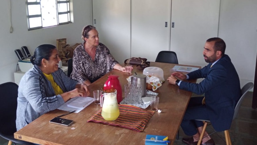 Thiago Manzoni visita o Instituto Aprender e diz que “ali, princípios e valores são preservados”