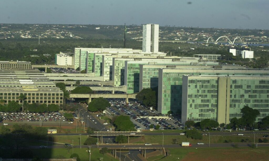 Concurso público unificado do Governo Federal será aplicado pela Cesgranrio