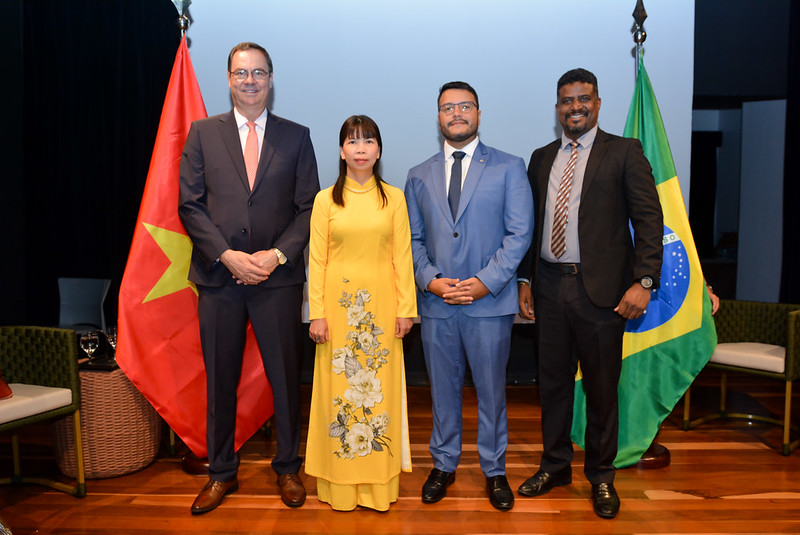 Encontro com embaixadora do Vietnã reúne cerca de 130 empresários em Brasília