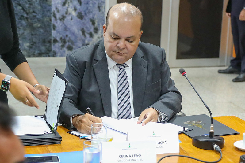 OPINIÃO | Aniversário de Brasília, Ibaneis e a democracia
