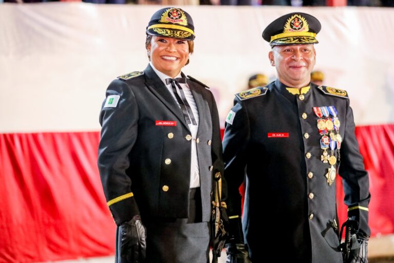 Solenidade oficializa troca de comando no Corpo de Bombeiros Militar do DF