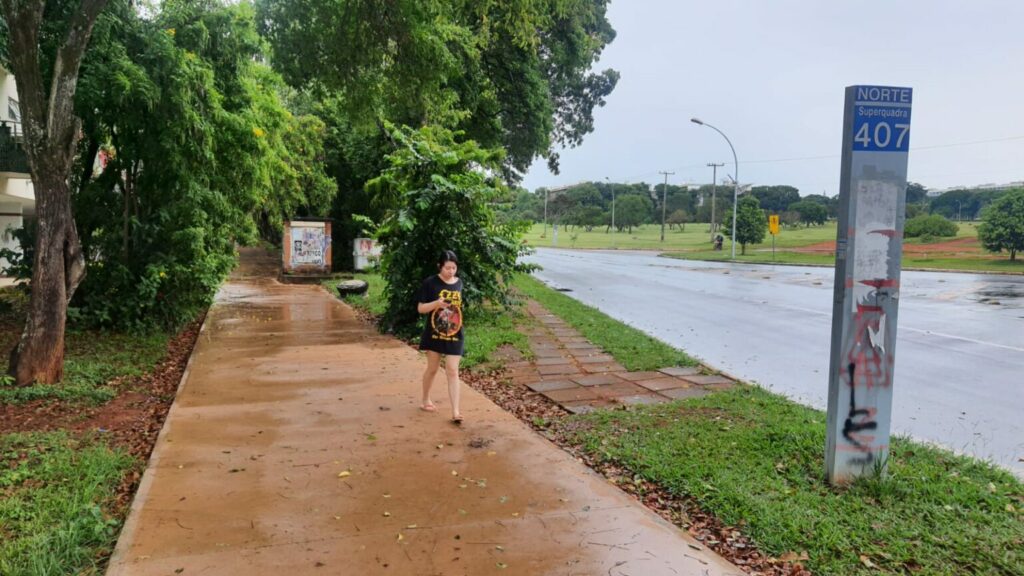 Governo do DF terá R$ 67 milhões para investir na construção de calçadas