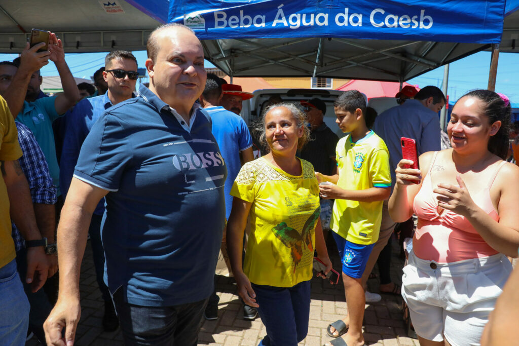 Ibaneis participa de evento em comemoração aos 52 anos de Ceilândia